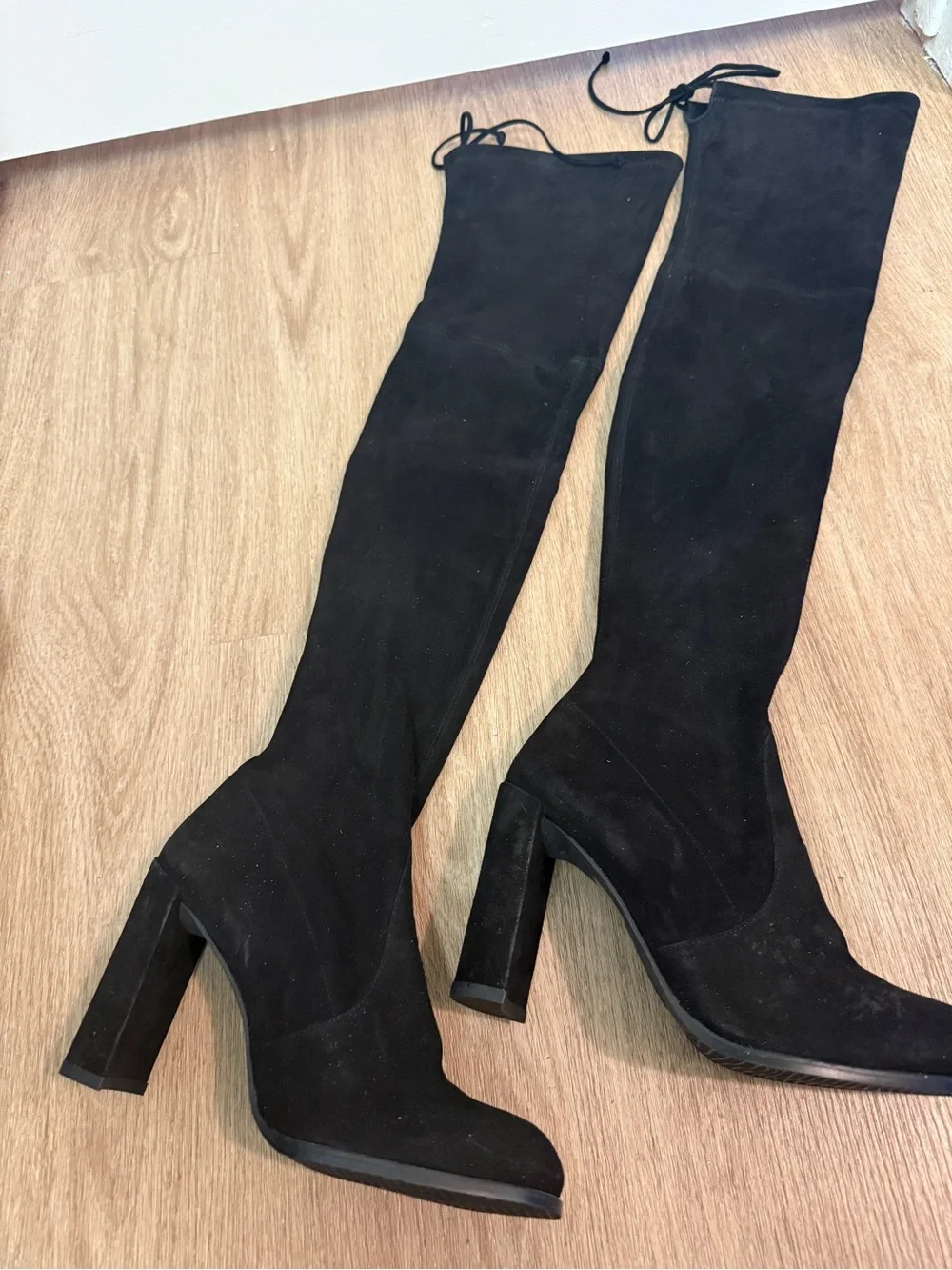 Never Worn Stuart Weitzman Tieland Over-the-Knee Boots Size 7